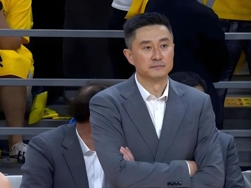 开云体育下载-广东队2大主力球员受伤，让杜锋措手不及！