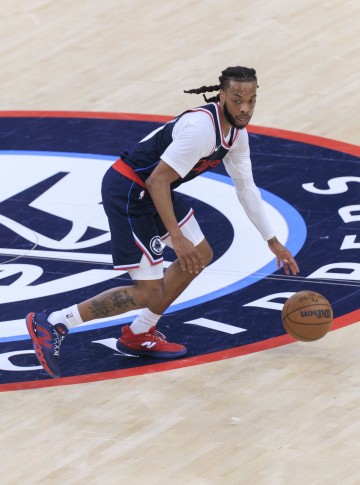 开云体育下载-加兰：加入快船轮换后 最兴奋的两件事是传空接&amp;转换进攻得分